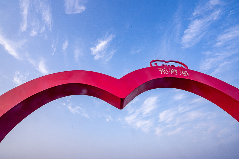 青岛景点实拍·青岛景点 (32)｜宝马 5 系包车适合什么场合?商务接待高端出行